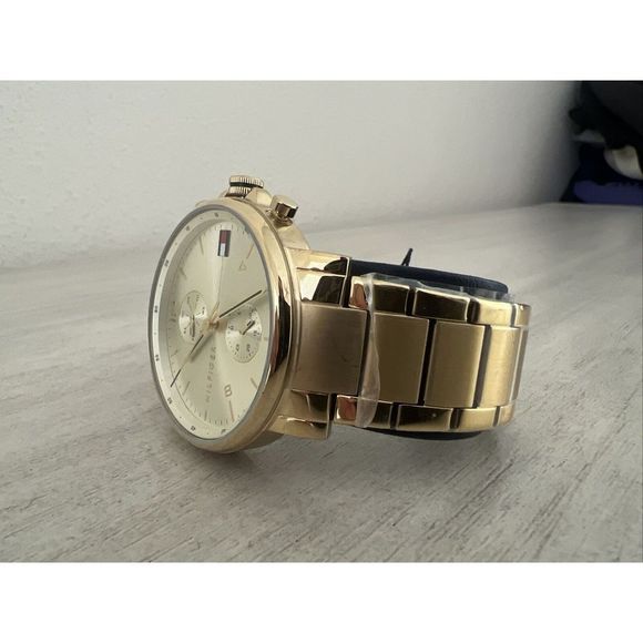 Tommy Hilfiger 1710415 Gold Men's Watch Daniel - Picture 16 of 16